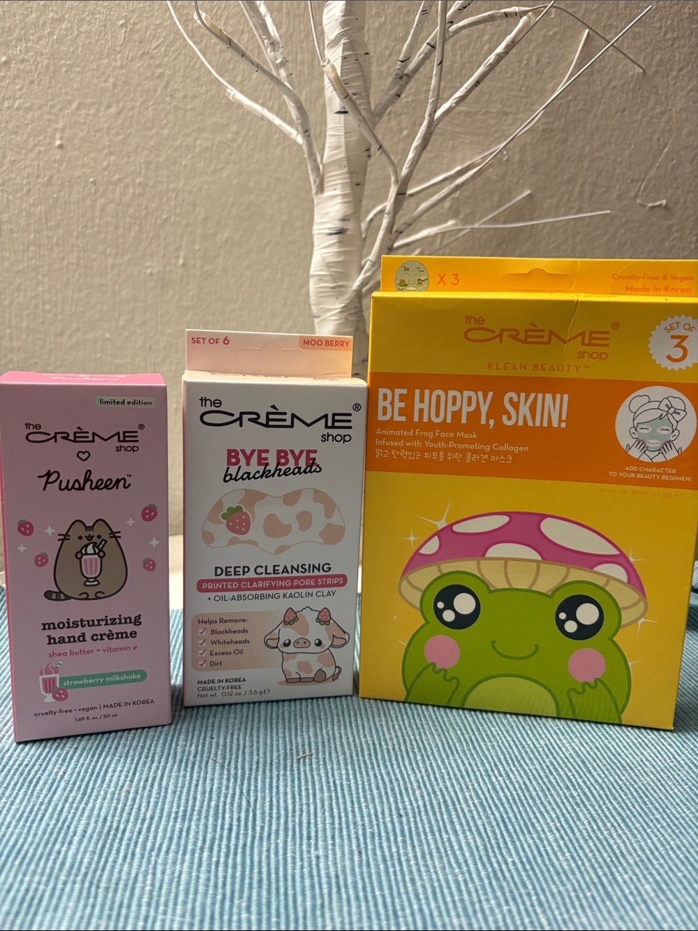 "Be Hoppy, Skin!" Frog Face Mask , Bye Bye blackheads, moisturizing hand cream